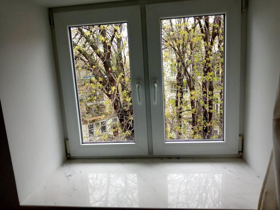 White Door Apartments Heart Of Odessa 4 מראה חיצוני תמונה